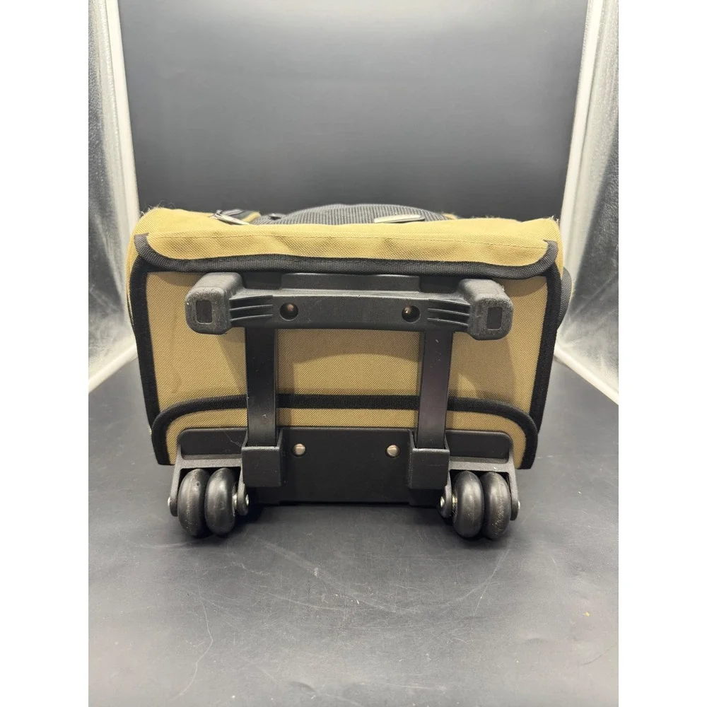 Travelon wheeled under